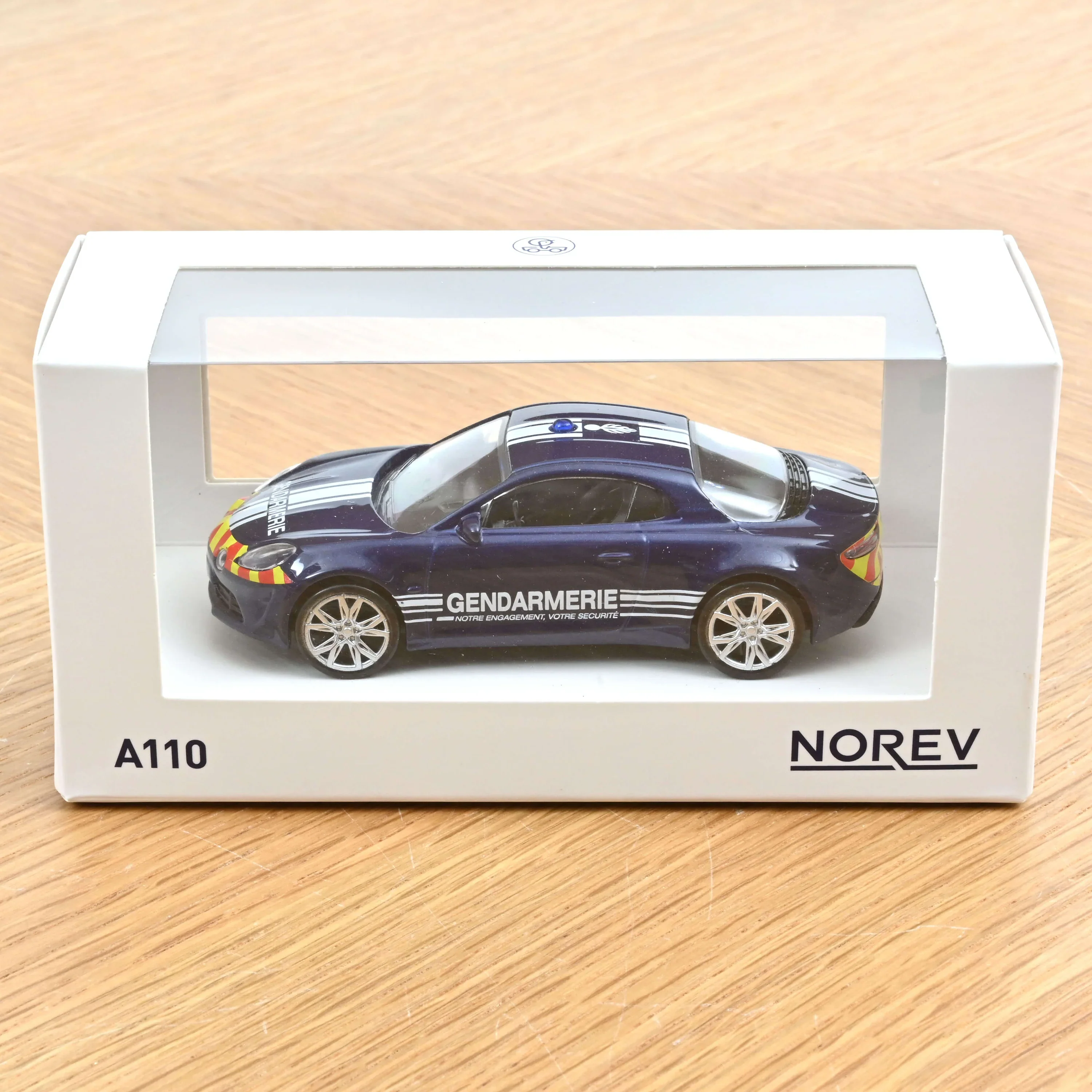 Voiture miniature 1/43 Alpine A110 2017 Gendarmerie Norev 517876 - Image 2