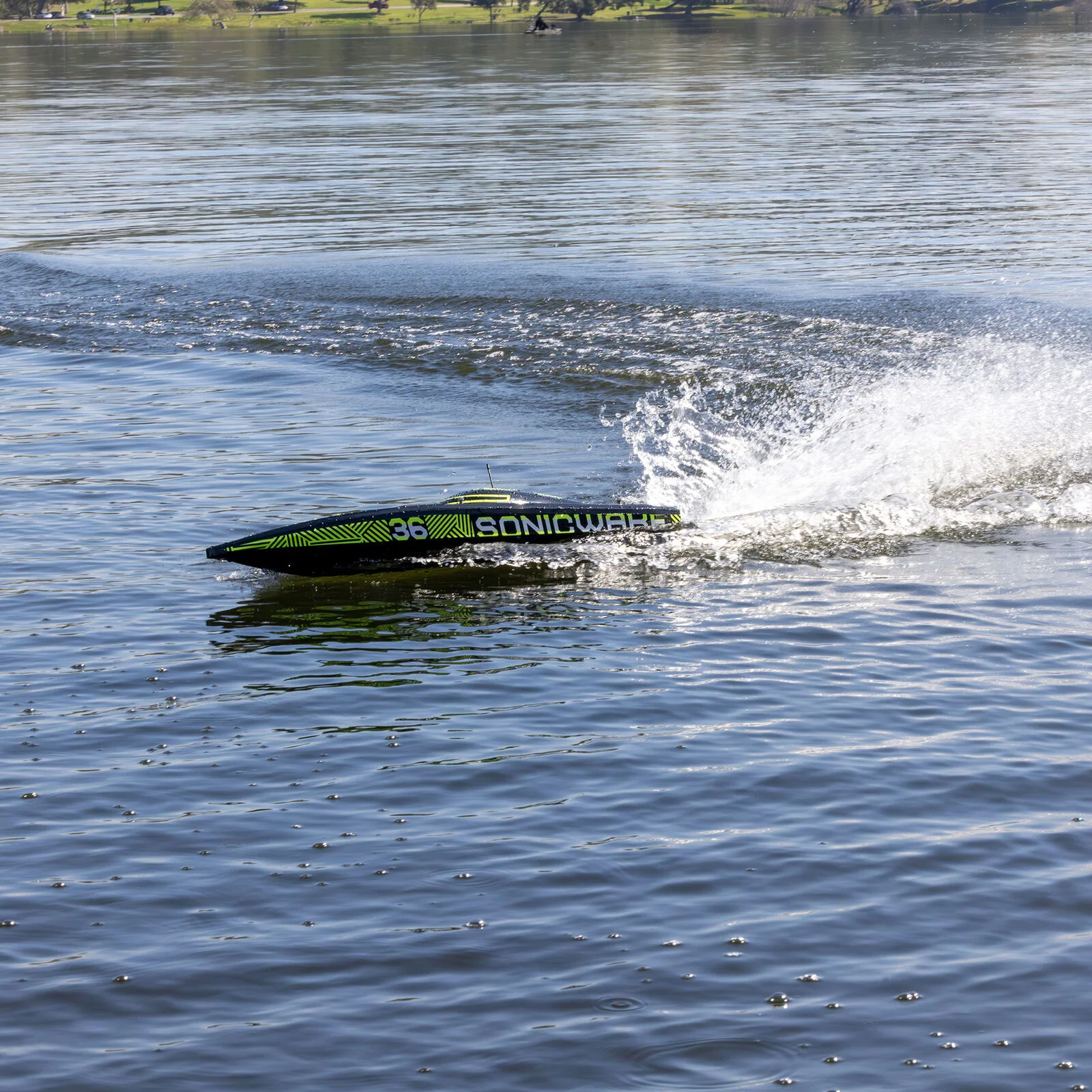 Bateau RC Sonicwake 36 V3 Brushless RTR ProBoat PRB-2171T1 - Image 5